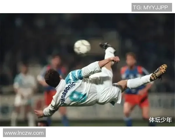 法国足球巨星的辉煌历程与成就解析